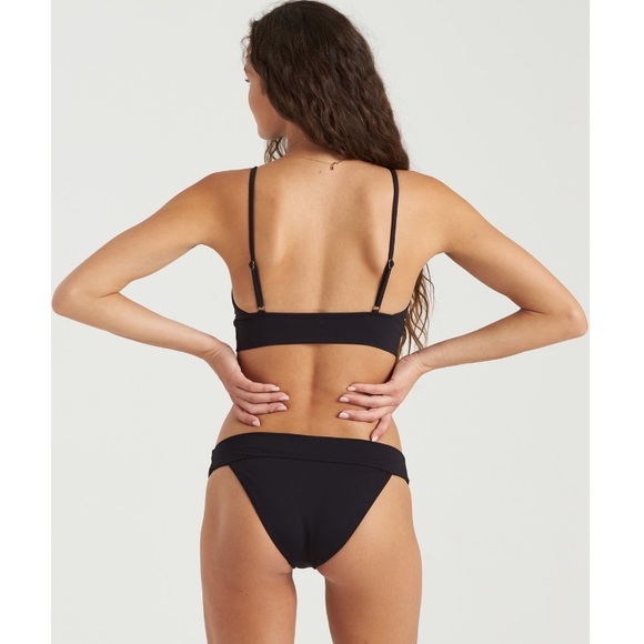 🔥🔥BILLABONG - SOL SEARCHER V-CAMI TOPIC SET🔥🔥 - Picture 3 of 6